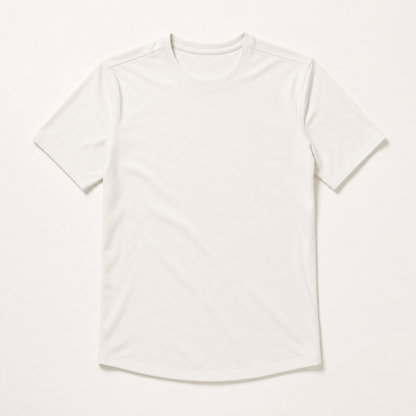 The Manifesto — biała, slim fit, subtle drop-cut hem